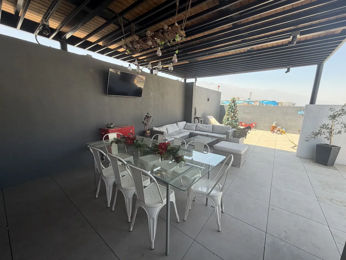 Imagen 2 de 30 de Hermoso Ph-3dorm+sala Estar+230m2totales-75m2 Quincho-2estc-