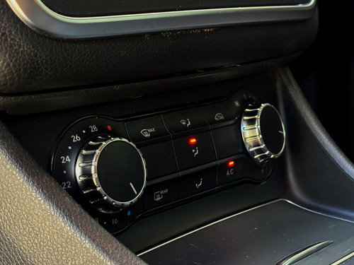 Mercedes-Benz Classe GLA 1.6 Advance Turbo Flex 5p