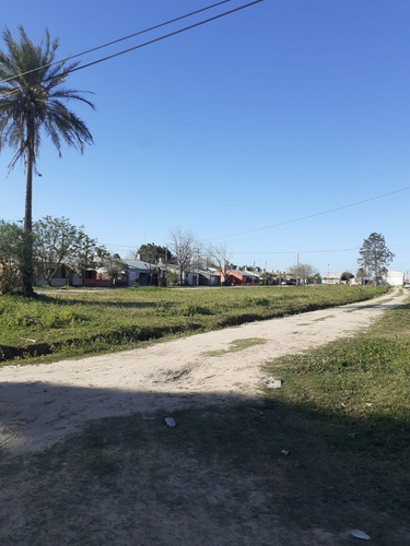 Imagen 3 de 6 de Vendo Terreno En Excelente Ubicación En Esquina Corrientes!!!