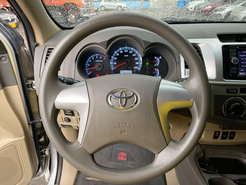 Toyota Fortuner 2.7l 4x2