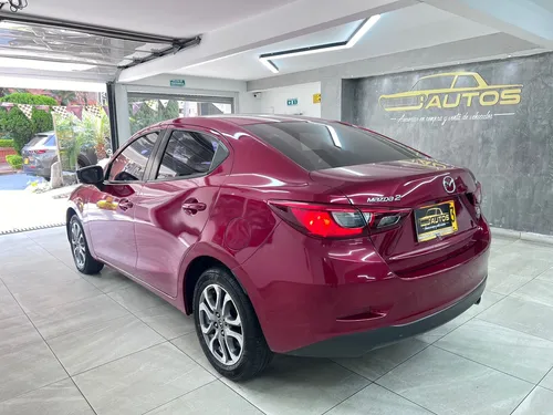 Mazda 2 Gran Touring LX AT 2020
