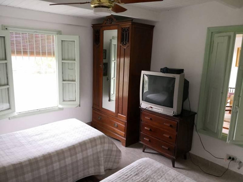 Imagen 15 de 23 de Casa De Dos Dormitorios, Un Baño, Escritorio, Amplio Jardin