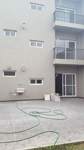 Departamento 3 Ambientes En Planta Baja Con Patio