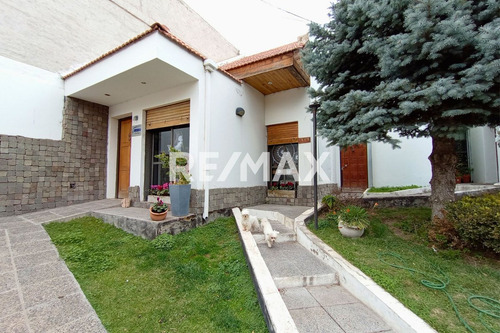 En Venta Casa En Lote Apto Desarrollo