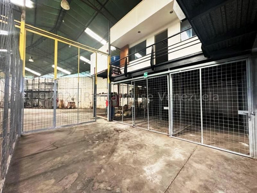 Galpón En Venta En El Encantado 24-14475 Ab