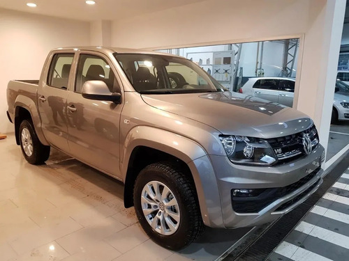 Imagen 2 de 15 de Volkswagen Amarok 3.0 V6 Comfortline 258cv Aut. Fcio Dni 305