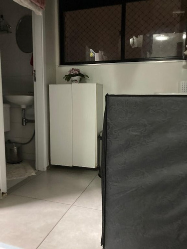 Imagem 17 de 30 de Lindo Apartamento Em Santo Amaro!!! Com 88m2, 2 Dormitórios Sendo 1 Suíte, Sala Ampliada, Banheiro Reformado, Sacada E 2 Vagas De Garagem. Condomínio - Ap16845