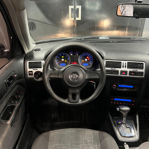Volkswagen Bora 2.0 Trendline 115cv Tiptronic