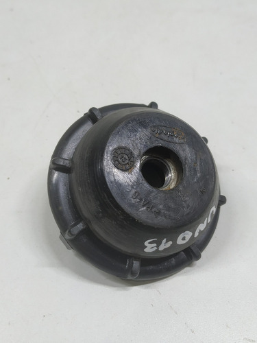 Prendedor Fixador Porca Estepe Fiat Uno Mille 2013 (Usado)