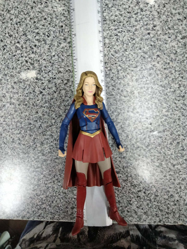 Dc Multiverse Supergirl / Melissa Benoist, Doomsday Wave!! (Usado)