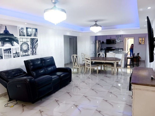 Apartamento En Alquiler Amueblado