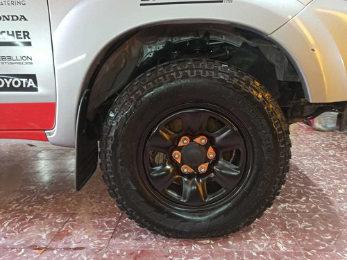 Toyota Hilux 3.0 Cd Srv Cuero 171cv 4x4 - E4 2015