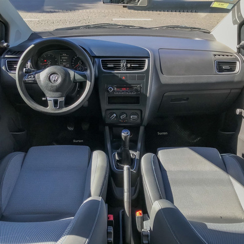 Volkswagen Suran 1.6 Comfortline 2011