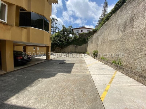 Si Te Piensas Retirar O Tienes Un Familiar En Esa Condición Y Quires Llevar Y Mantener Una Extraordinaria Calidad De Vida?. La Tienes En Caracas . Inclusive Como Inversión. Está En Las Marias
