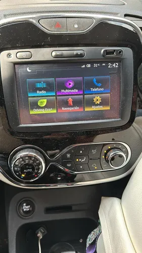 Renault Captur 2.0 Intens Automática