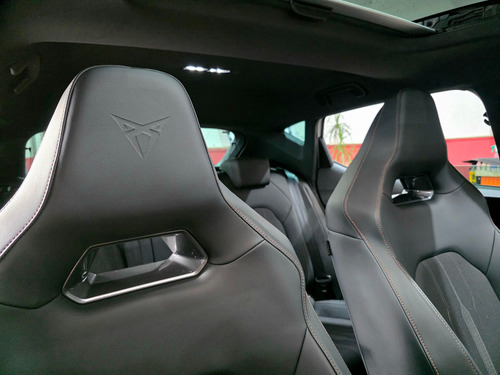 Cupra Leon 300Hp