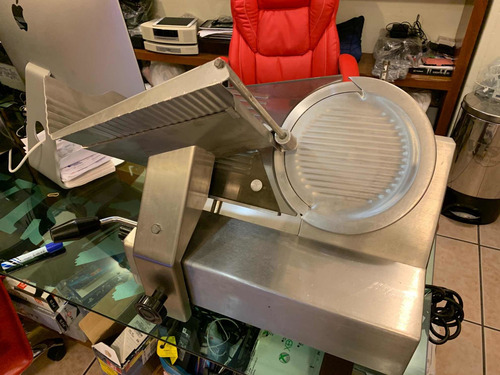 Rebanadora De Carne Y Jamon Pigore Modelo 2526 Servicio Echo (Usado)