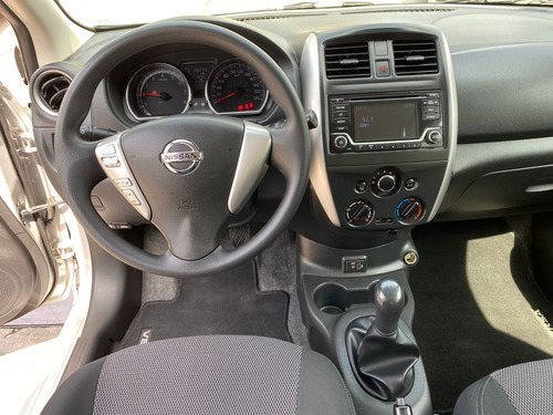 Imagen 10 de 15 de Nissan Versa 2019 1.6 Advance Mt
