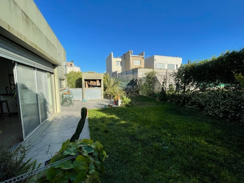 Imagen 22 de 26 de Casa A La Venta En City Bell