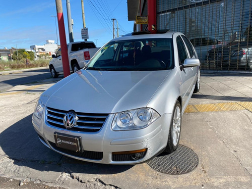 Volkswagen Bora 1.8 Highline T 180cv 2011