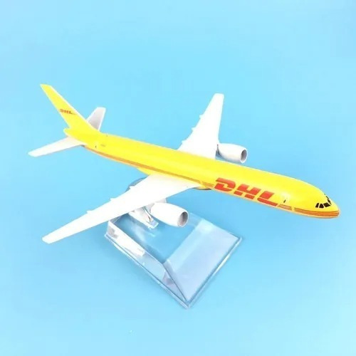 Imagen 3 de 6 de Boeing 757, Carguero, Colores De Dhl, Escala 1:400