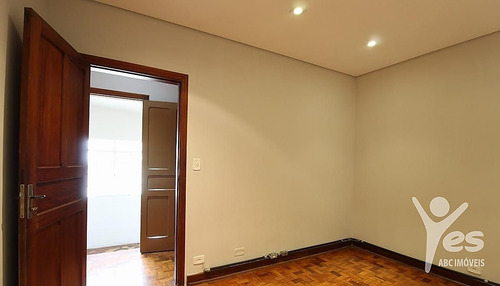 Imagem 13 de 22 de Ref.: 6438 - Casa Com 03 Dormitórios Sendo 01 Suíte E 01 Vaga De Garagem - Vila Assunção, Santo André - 6438