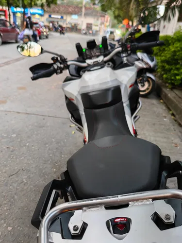 Ducati Multistrada 950s Modelo 2021