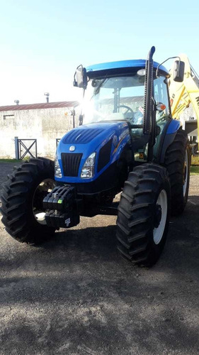 Imagen 5 de 7 de Tractor Agrícola Tl5.100 New Holland Cabinado