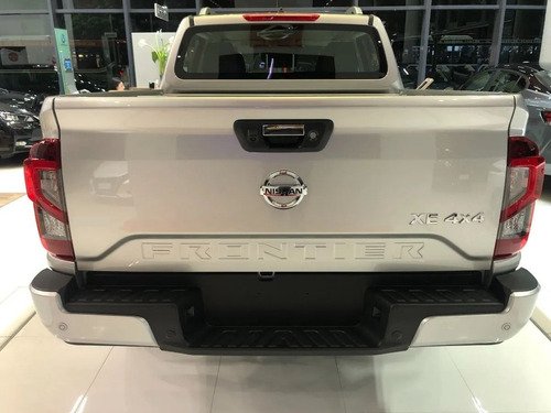 Imagen 5 de 25 de Nissan Frontier Xe 4x4 Manual 2022
