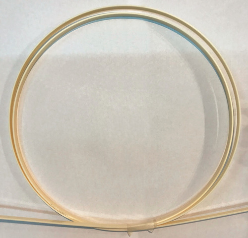 Imagen 1 de 4 de Cenefa P Guitarra Hosco F-ai6015 Binding Crema 1,5x6x1700mm
