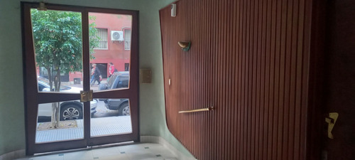 Imagen 2 de 14 de Venta Departamento En Caballito 2 Ambientes