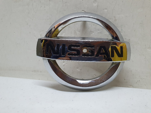 Emblema Nissan Sentra Delan. 2016-17-2018-2019