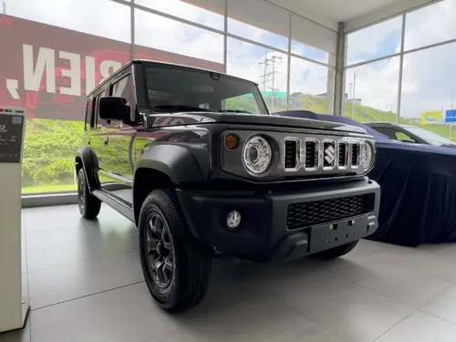 Suzuki Jimny GLX AUTOMÁTICO