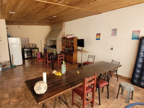 Imagen 12 de 20 de Casa Quinta Con Pileta En Antelo, Excelente Lote De 40x40 En Esquina (derechos Posesorios)