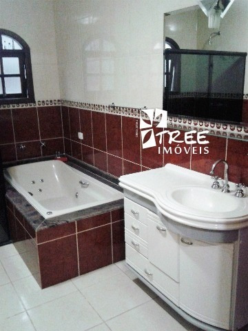 Imagem 3 de 9 de Venda De Casa No Condomínio Monterey Ville, 5 Suítes, 3 Salas, 5 Banheiros, Sala, Cozinha, Lavanderia, Garagem. Consulte-nos. - Ca01042 - 2621537