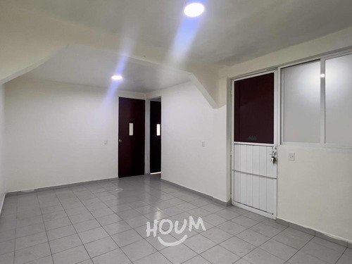 Departamento En Ciudad Azteca 1ra Sección, Ecatepec De Morelos Con 3 Recámaras, 63 M², Id: 153059