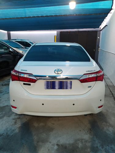 Imagen 6 de 15 de Toyota Corolla Xei Pack A/t 2016 Excelente Estado De Uso !!!