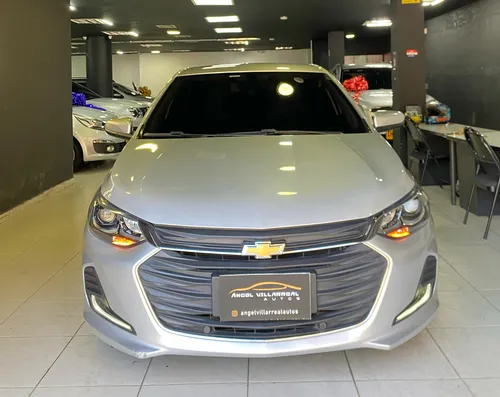 Chevrolet Onix 1.0T Premier Sedan At