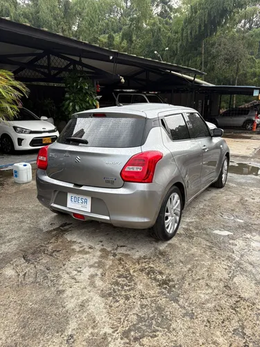 Suzuki Swift Hibrido 2022