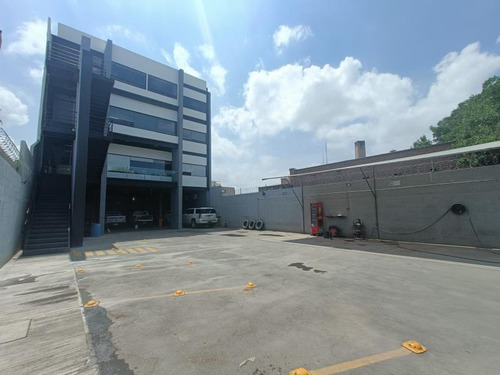 Edificio En Venta En Revolucion, Gómez Palacio, Durango
