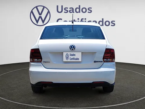 Volkswagen Vento 1.6 Starline Mt