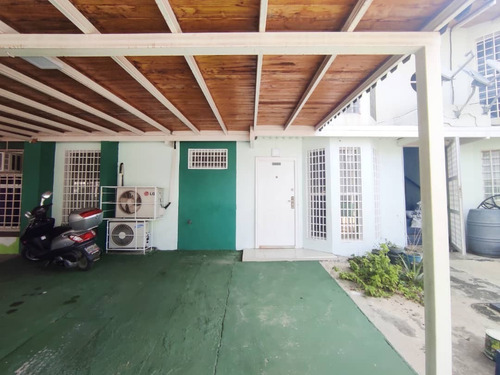 Imagen 15 de 16 de Se Vende Casa En Cagua Urb.andres Bello