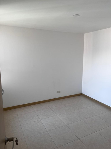 Imagen 2 de 26 de Apartamento En Venta Sabaneta Sector San Jose