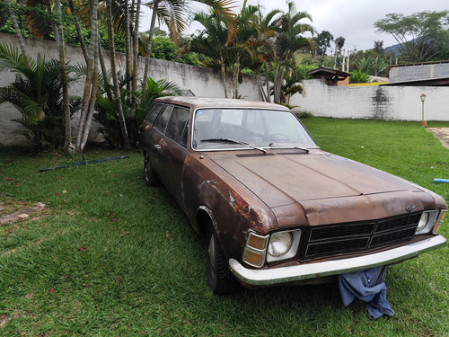 Carro Com Ótima Estrutura Alinhanda