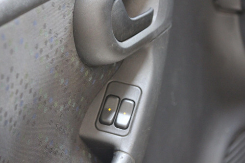 Imagem 9 de 10 de Chevrolet Corsa Hatch Corsa Hat. Maxx 1.4 8v Econoflex 5p F