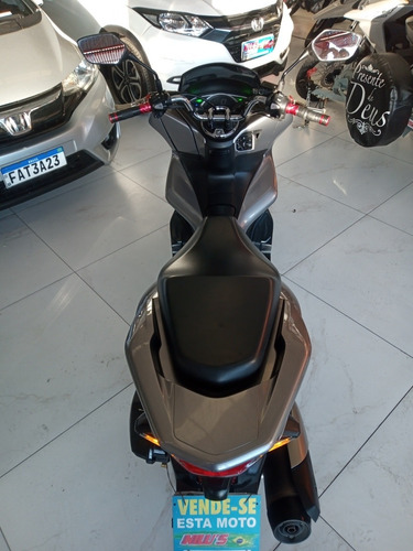 Imagem 6 de 10 de Honda Pcx 150