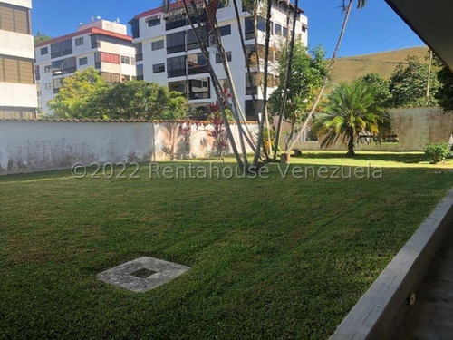 Bello Y Moderno Apartamento En Venta En Urbanización Las Salias De San Antonio De Los Altos 23-15446 Ag