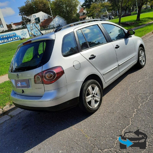 Volkswagen Suran 1.6 Trendline 2010 ** Muy Cuidada**
