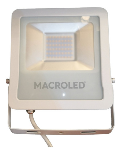 Reflector Led Macroled Pro 50w Blanco Ip65 Exterior Cálido