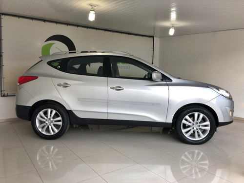 Hyundai Ix-35 2.0 Flex Automática Pneus Novos